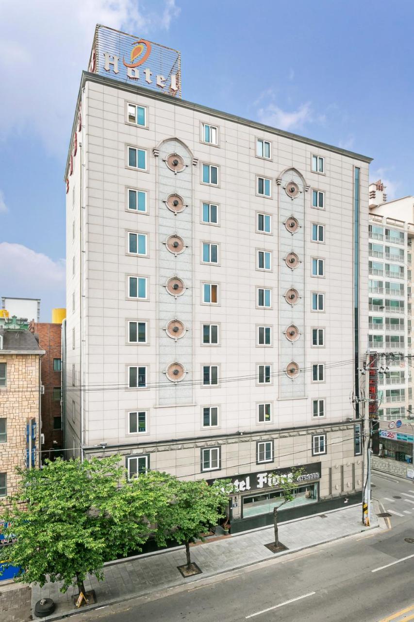 Fiore Hotel Gumi Exterior photo